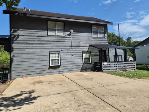 Photo of 12335 Roy A Road #A, Brookside Village, TX 77581 (MLS # 61474124)
