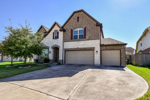 Photo of 2446 Flowering Brook Lane, Sugar Land, TX 77479 (MLS # 84983328) Photo of 2446 Flowering Brook Lane, Sugar Land, TX 77479 (MLS # 84983328)