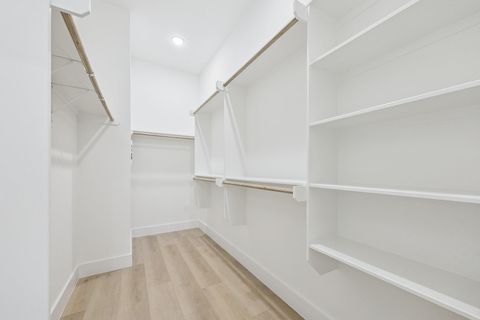 Tiny photo for 754 Curtin Street, Houston, TX 77018 (MLS # 93256065)