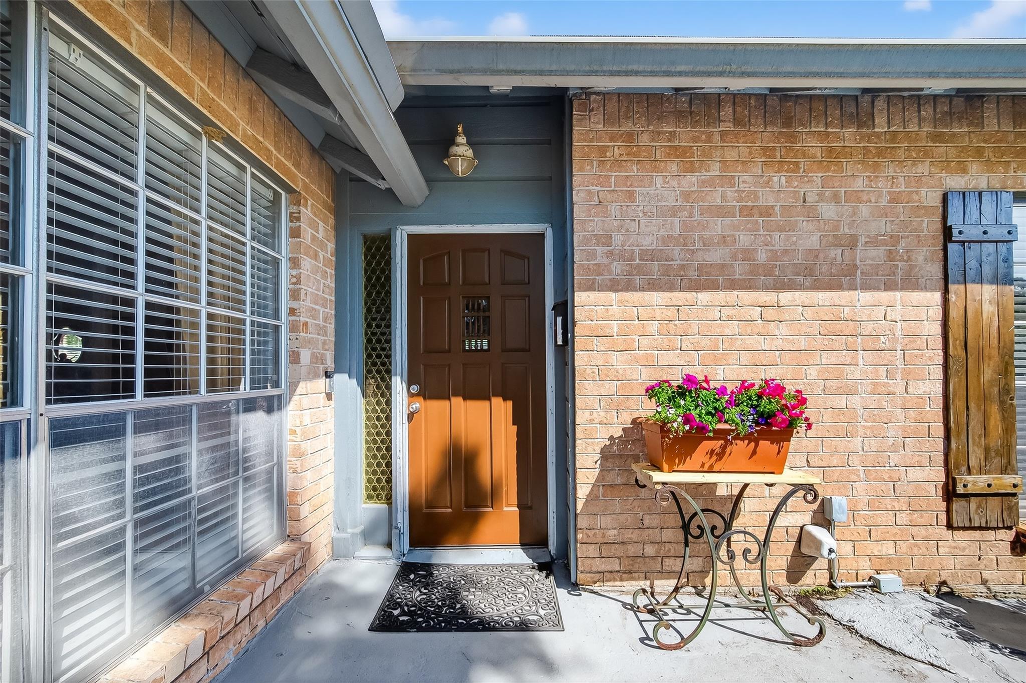 3107 Silver Springs Drive
