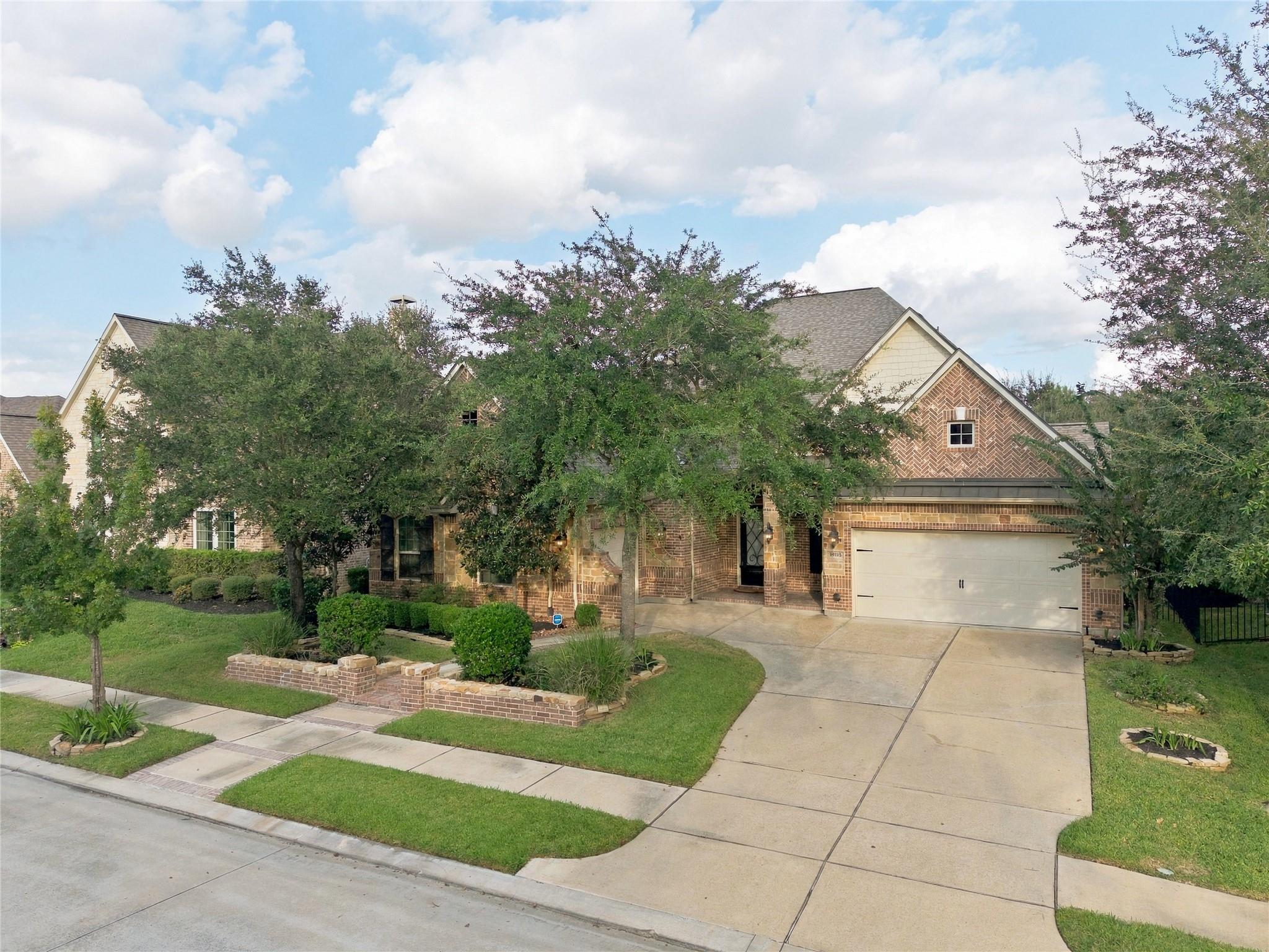 19215 Shady Blossom Drive
