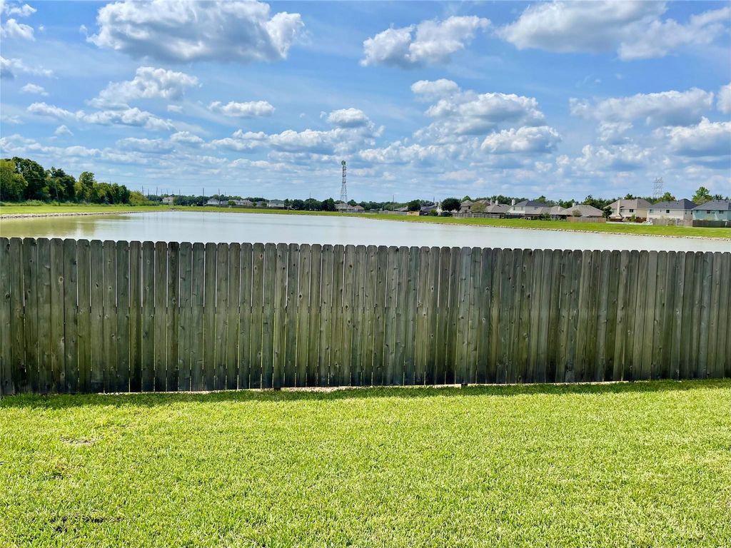 Photo of 5618 Savannah Woods Lane, Rosharon, TX 77583 (MLS # 2631471)