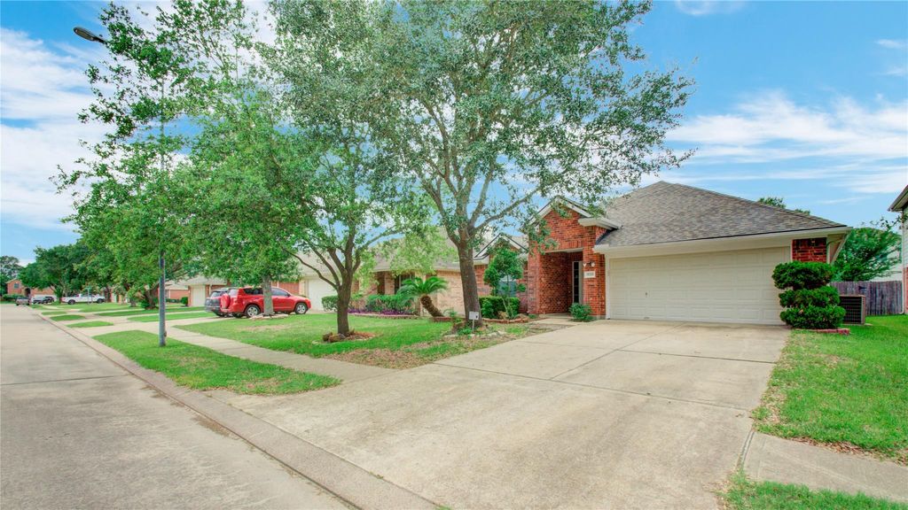 Photo of 5715 Afton Ridge Lane, Houston, TX 77084 (MLS # 65535997)