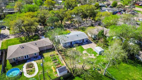 Tiny photo for 804 23rd Avenue N, Texas City, TX 77590 (MLS # 85791736)