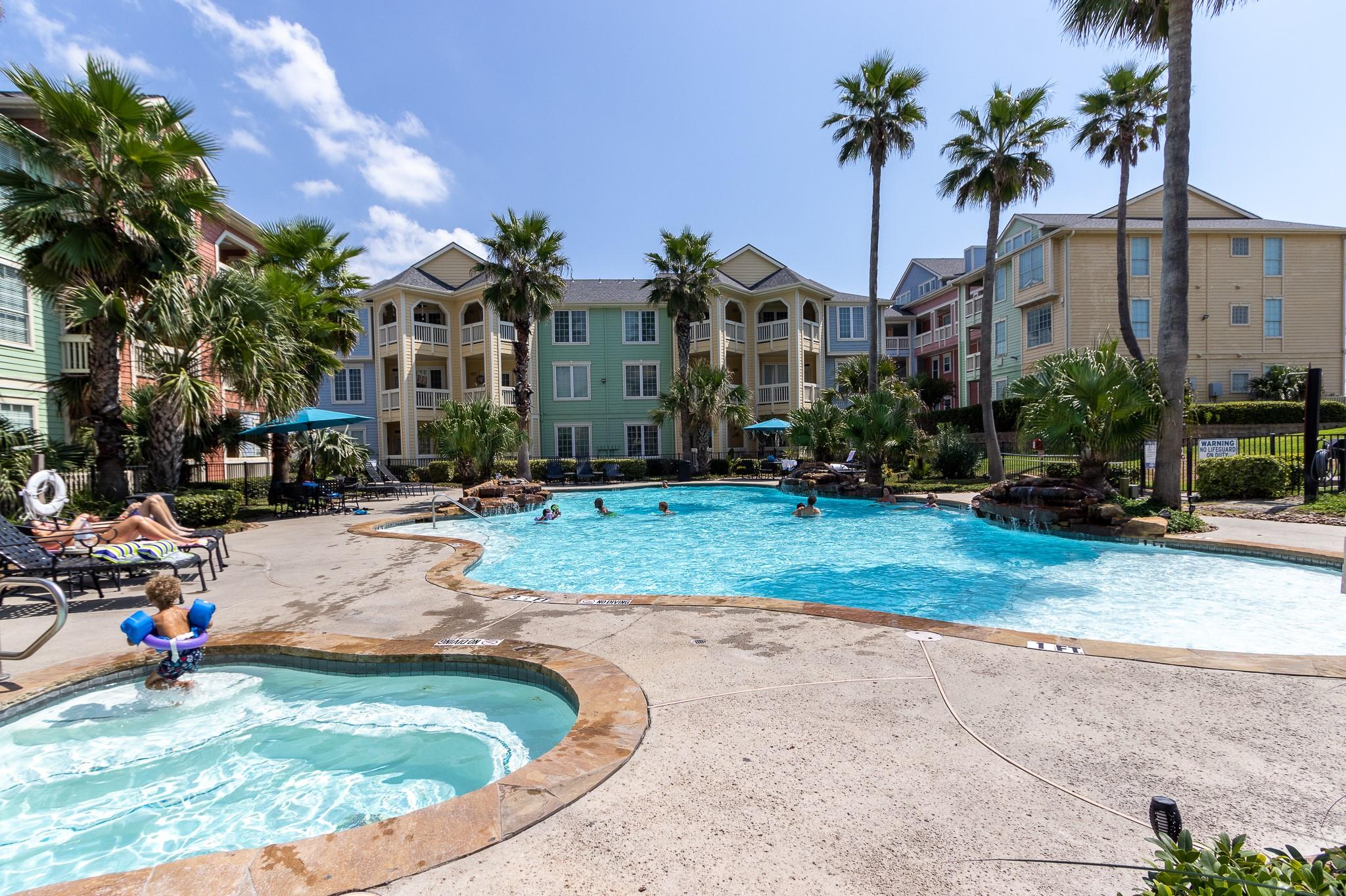 7000 Seawall Boulevard 833