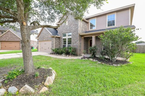Photo of 2123 Witham Park Ln Lane, Fresno, TX 77545 (MLS # 42672982)