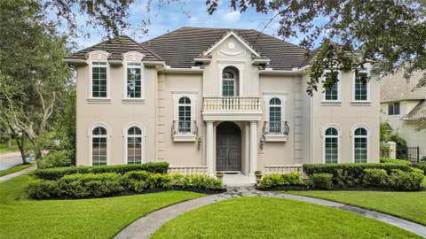 Photo of 3 Waterford Pointe Circle, Sugar Land, TX 77479 (MLS # 77018433)