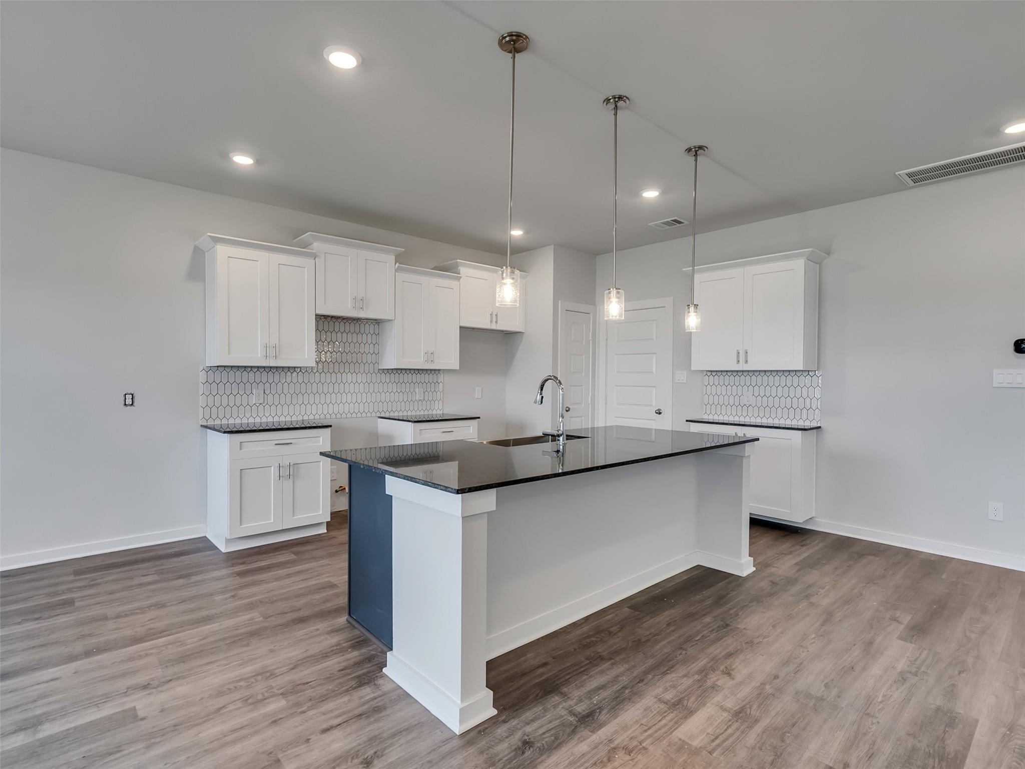 1206 Elsinore Drive
