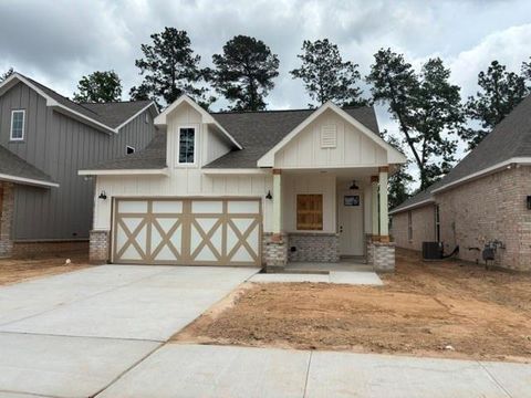 Photo of 11227 Moccasin Drive, Montgomery, TX 77316 (MLS # 63552242)