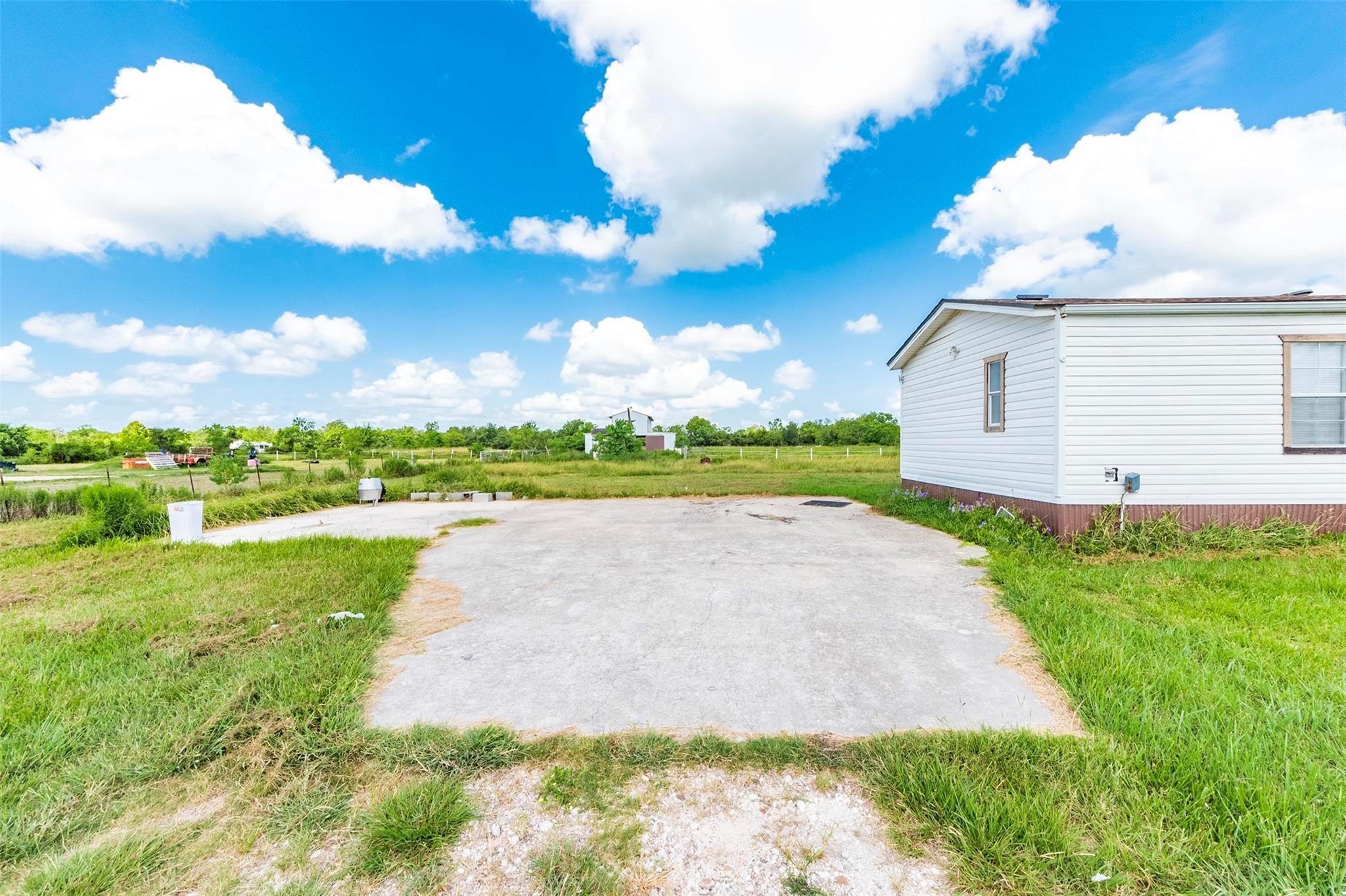 9860 County Road 200