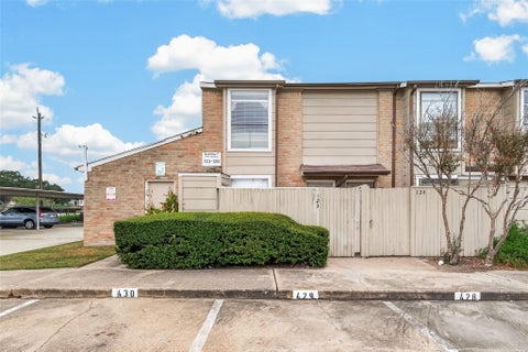 Photo of 2110 Wilcrest Drive #123, Houston, TX 77042 (MLS # 58065939)