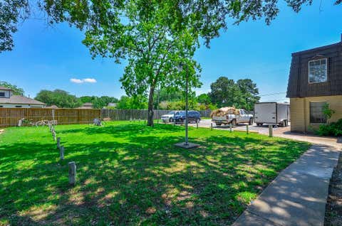 Photo of 1526 East Avenue #203, Katy, TX 77493 (MLS # 95779981)