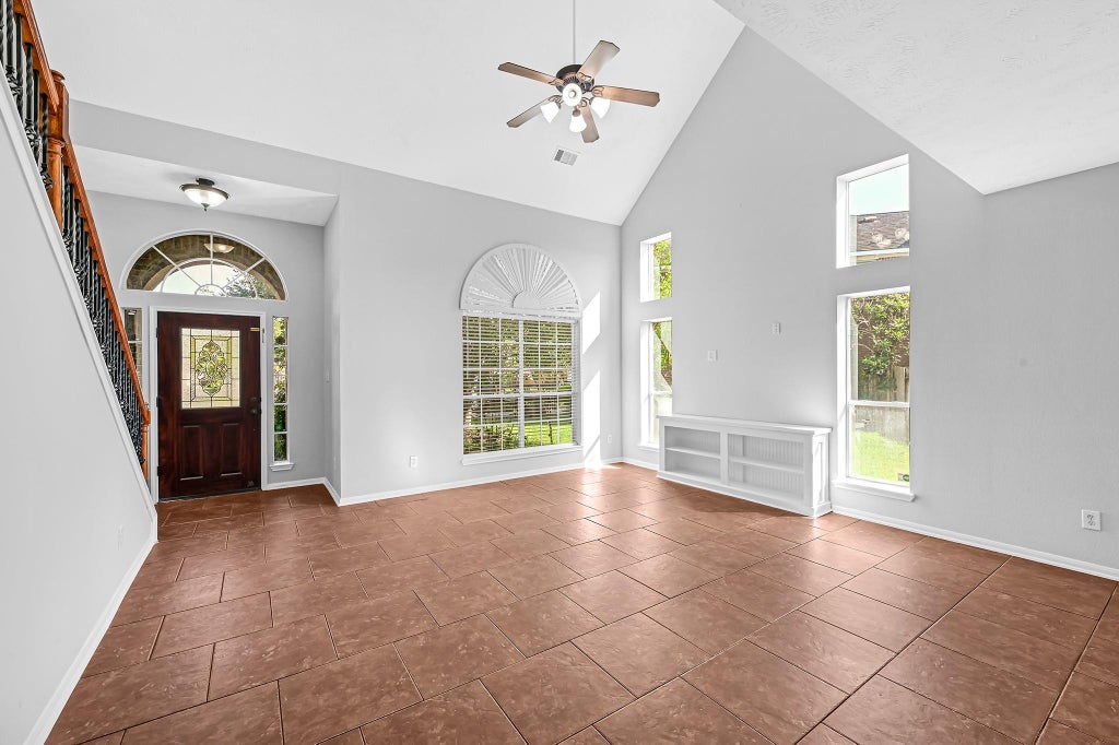 Photo of 19010 Canyon Star Court, Tomball, TX 77377 (MLS # 54531744)