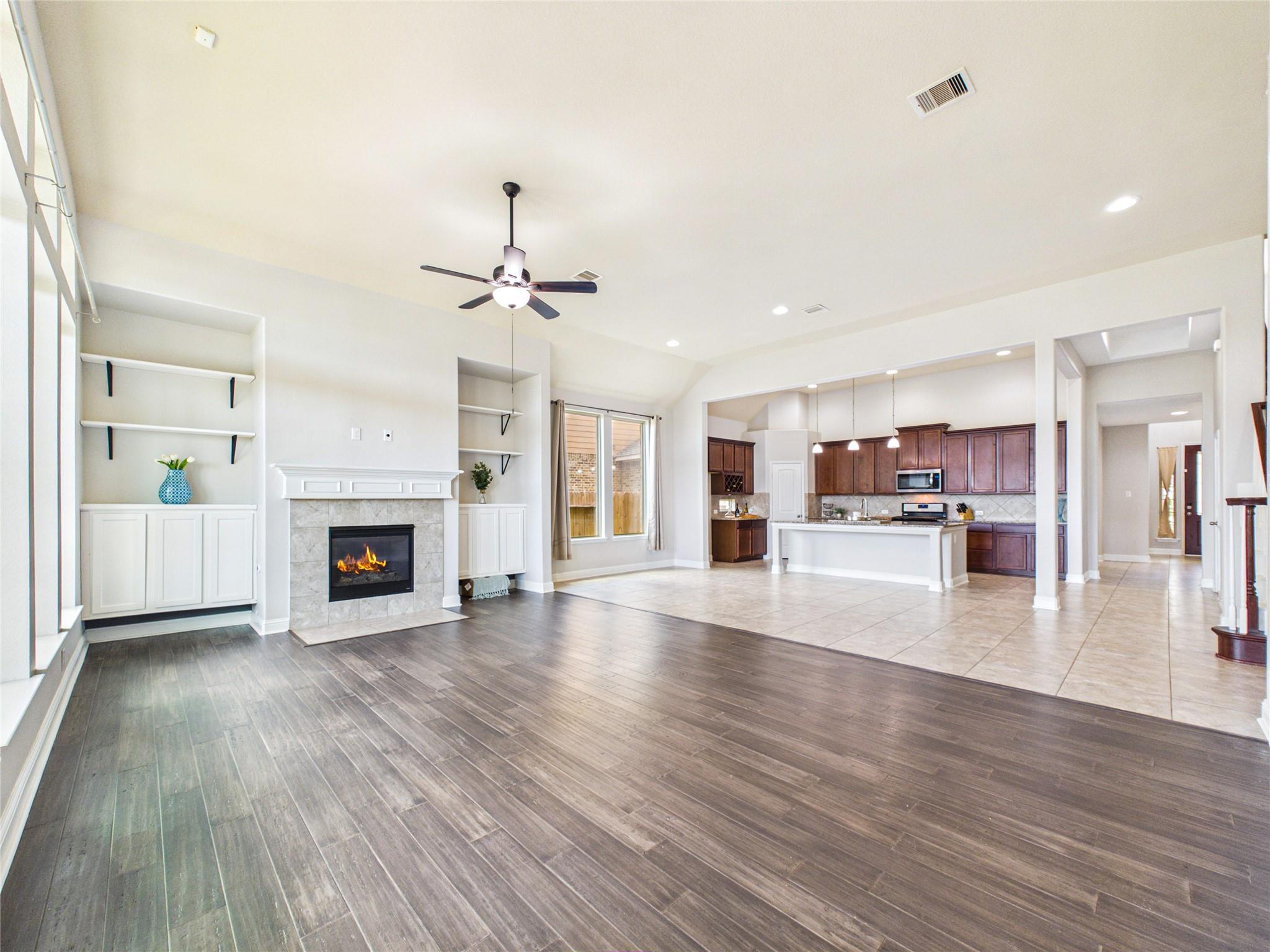 2135 Llerena Lane