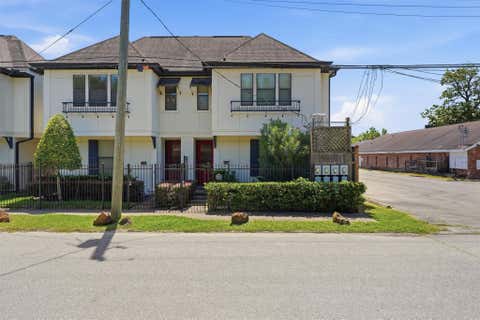 Townhouse For Rent - 2305 Bastrop Street #A<br/> Harris County, Houston, TX 77004
