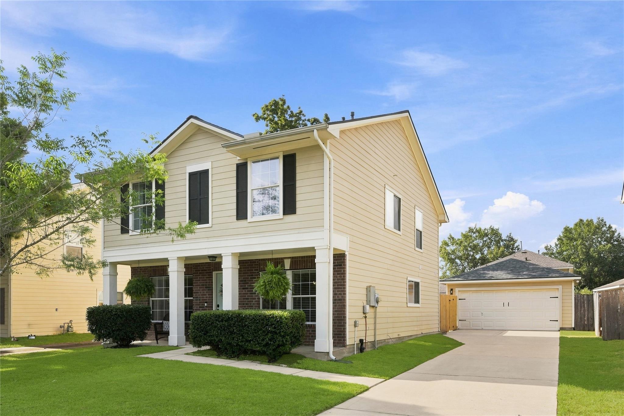 427 Laurel Timbers Drive