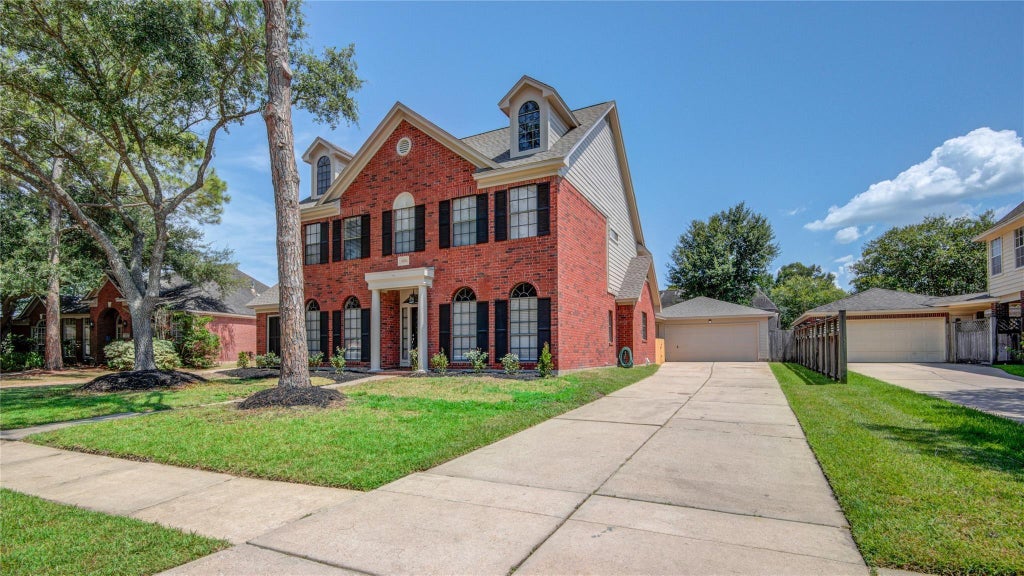 Photo of 4006 Forest Birch Court, Houston, TX 77059 (MLS # 98030075)