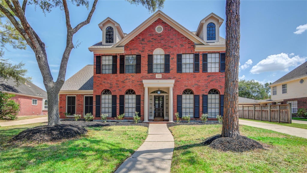 Photo of 4006 Forest Birch Court, Houston, TX 77059 (MLS # 98030075)