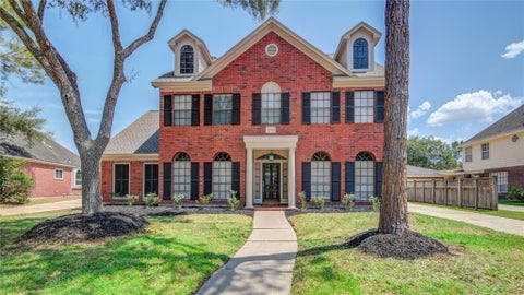 Photo of 4006 Forest Birch Court, Houston, TX 77059 (MLS # 98030075)
