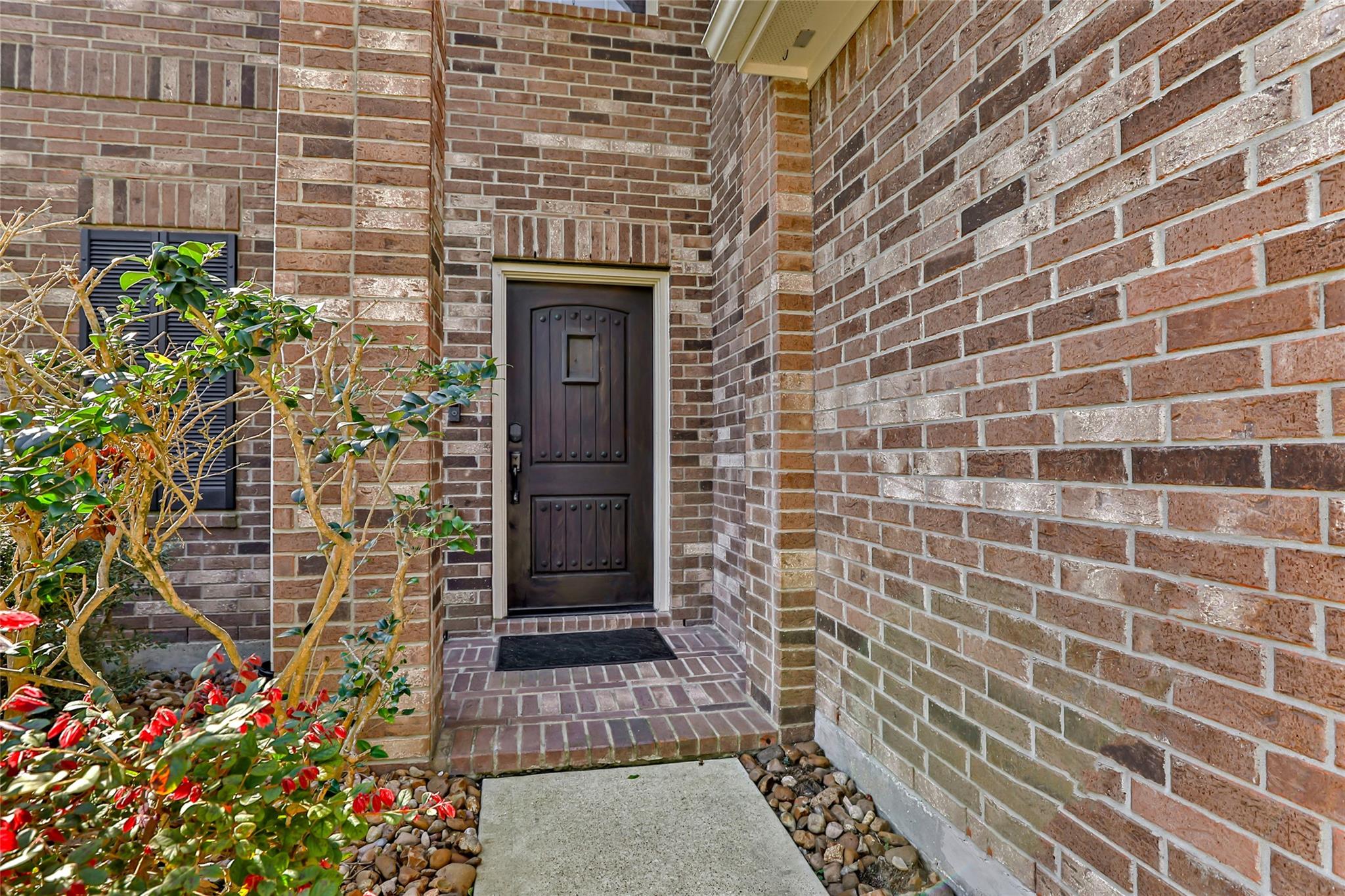 10414 Whisper Bluff Drive
