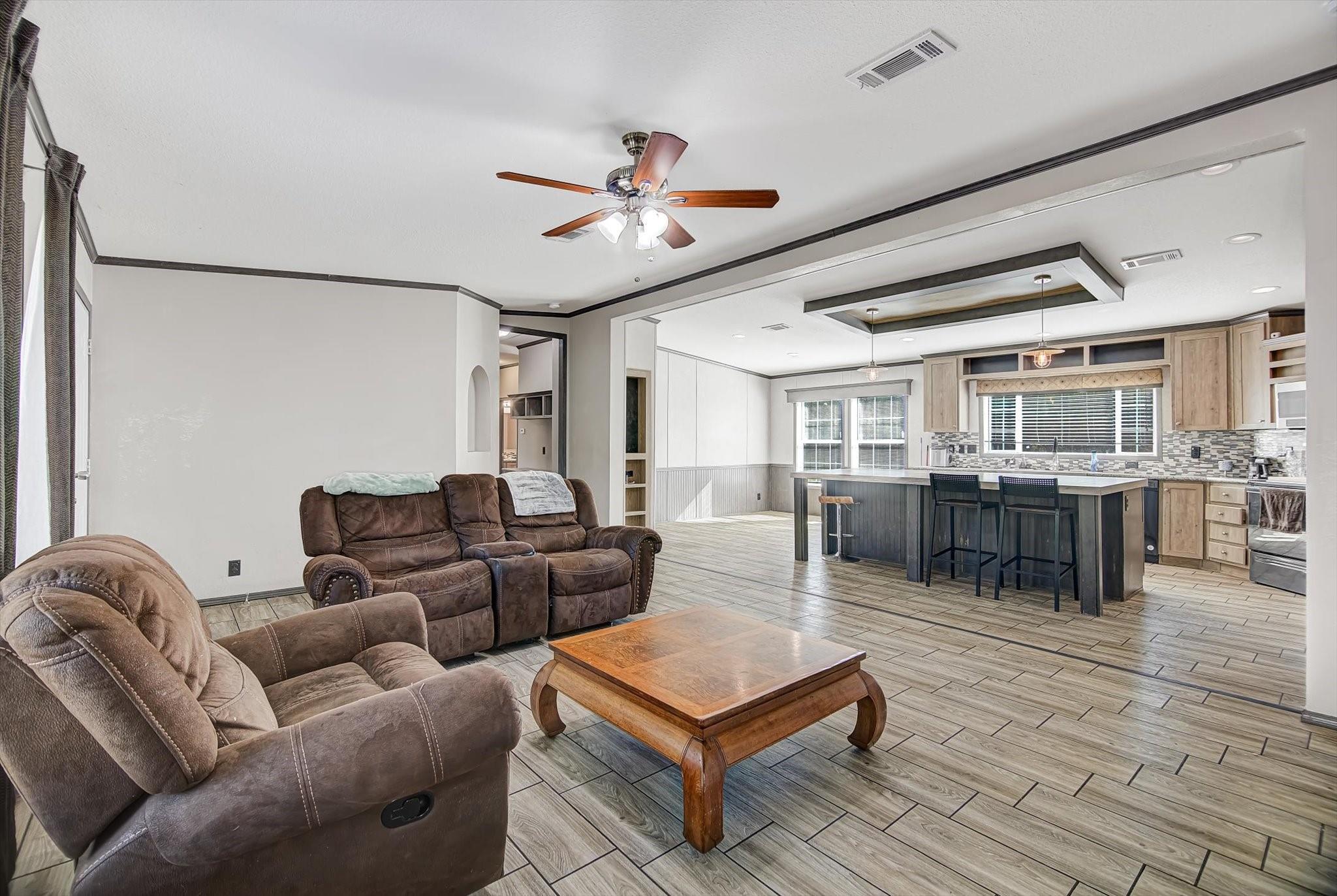 13 County Road 412 Road