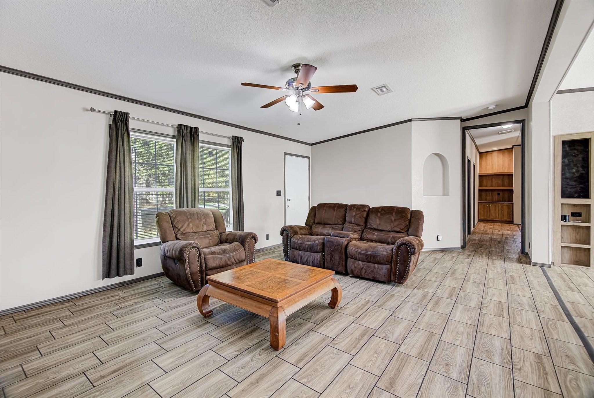 13 County Road 412 Road