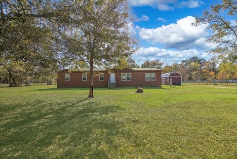 Photo of 13 County Road 412 Road, Dayton, TX 77535 (MLS # 21455271)