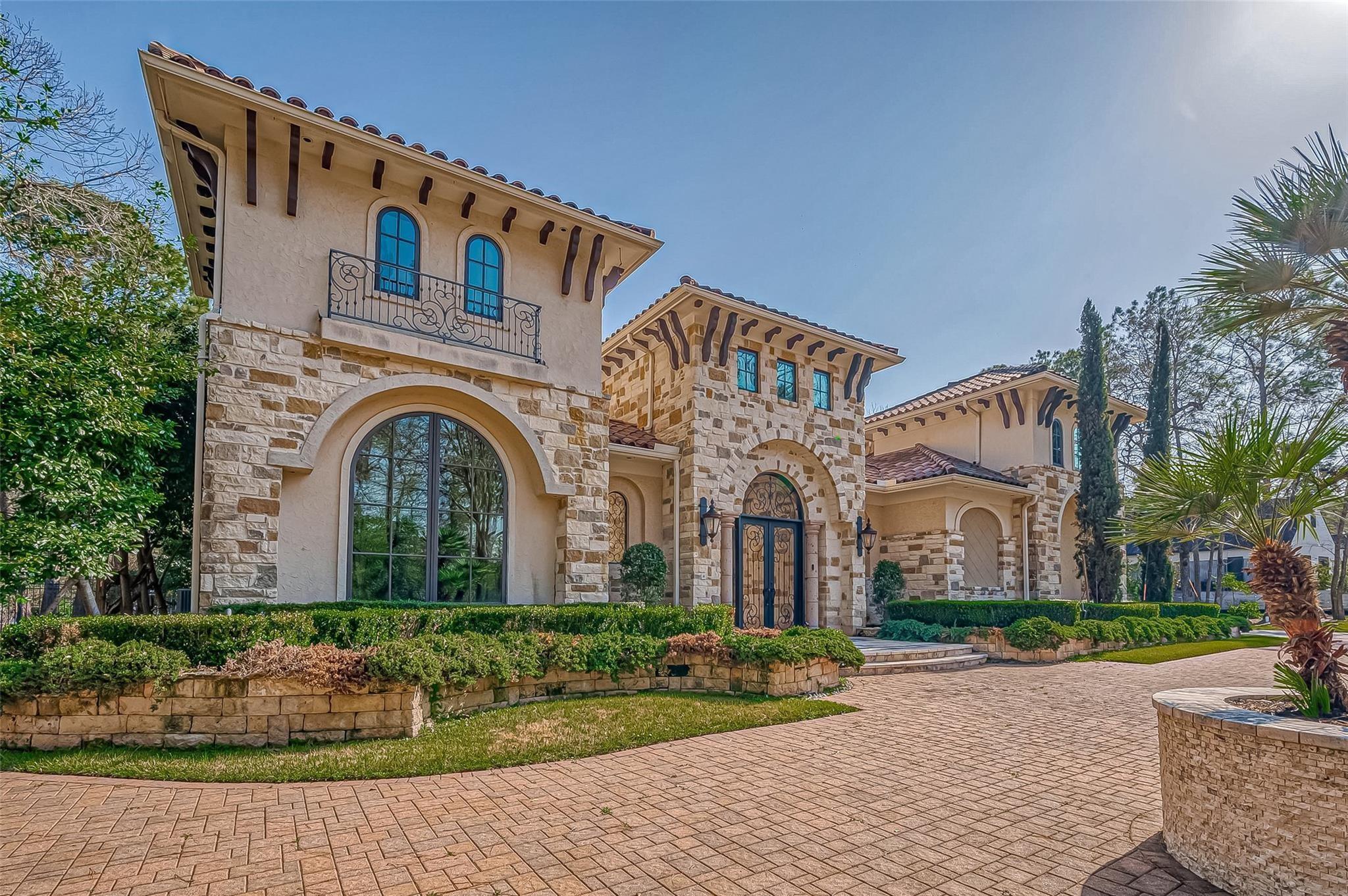 3 Congressional Circle