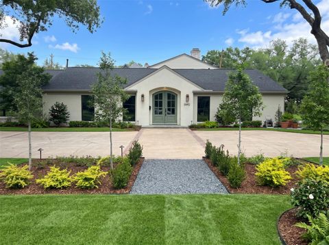 5642 Pine Forest Road Houston TX 77056