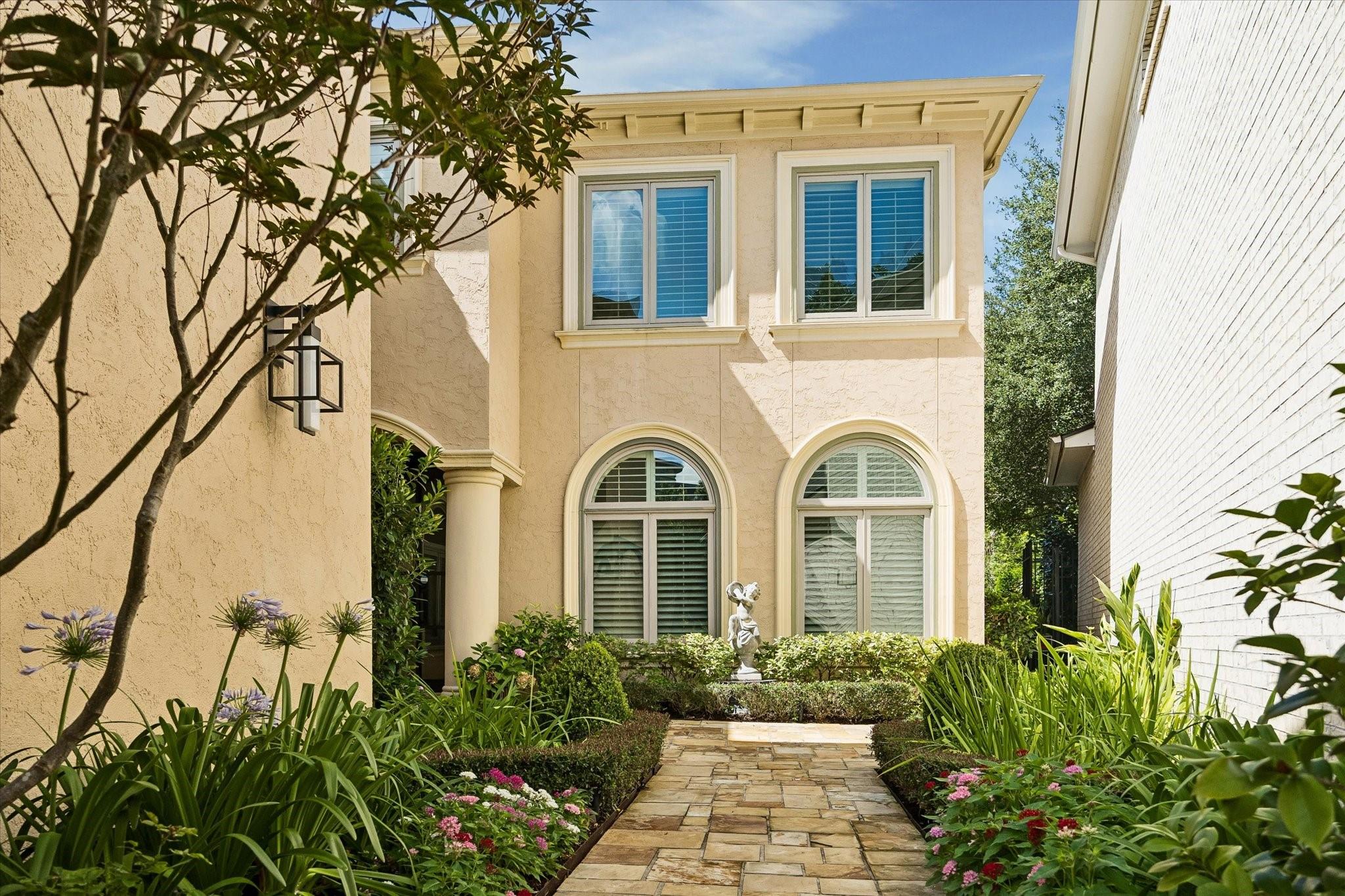 1106 Bayou Island Drive