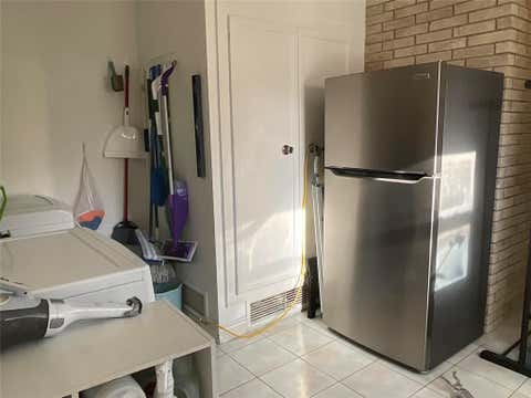 Tiny photo for 654 N Flamingo Drive, Seabrook, TX 77586 (MLS # 76560013)