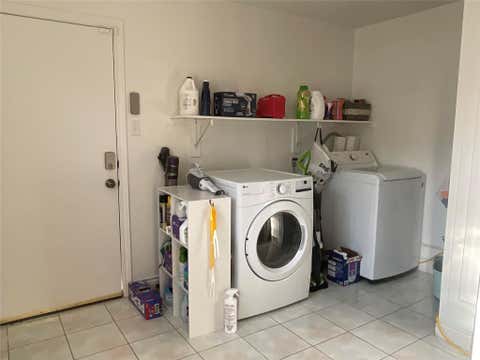 Tiny photo for 654 N Flamingo Drive, Seabrook, TX 77586 (MLS # 76560013)