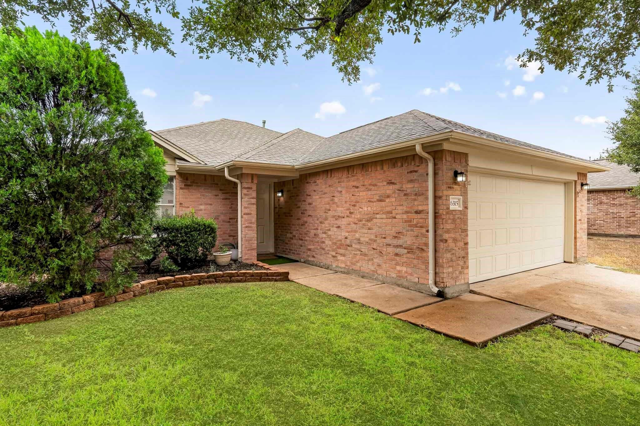 6315 Nullarbor Court