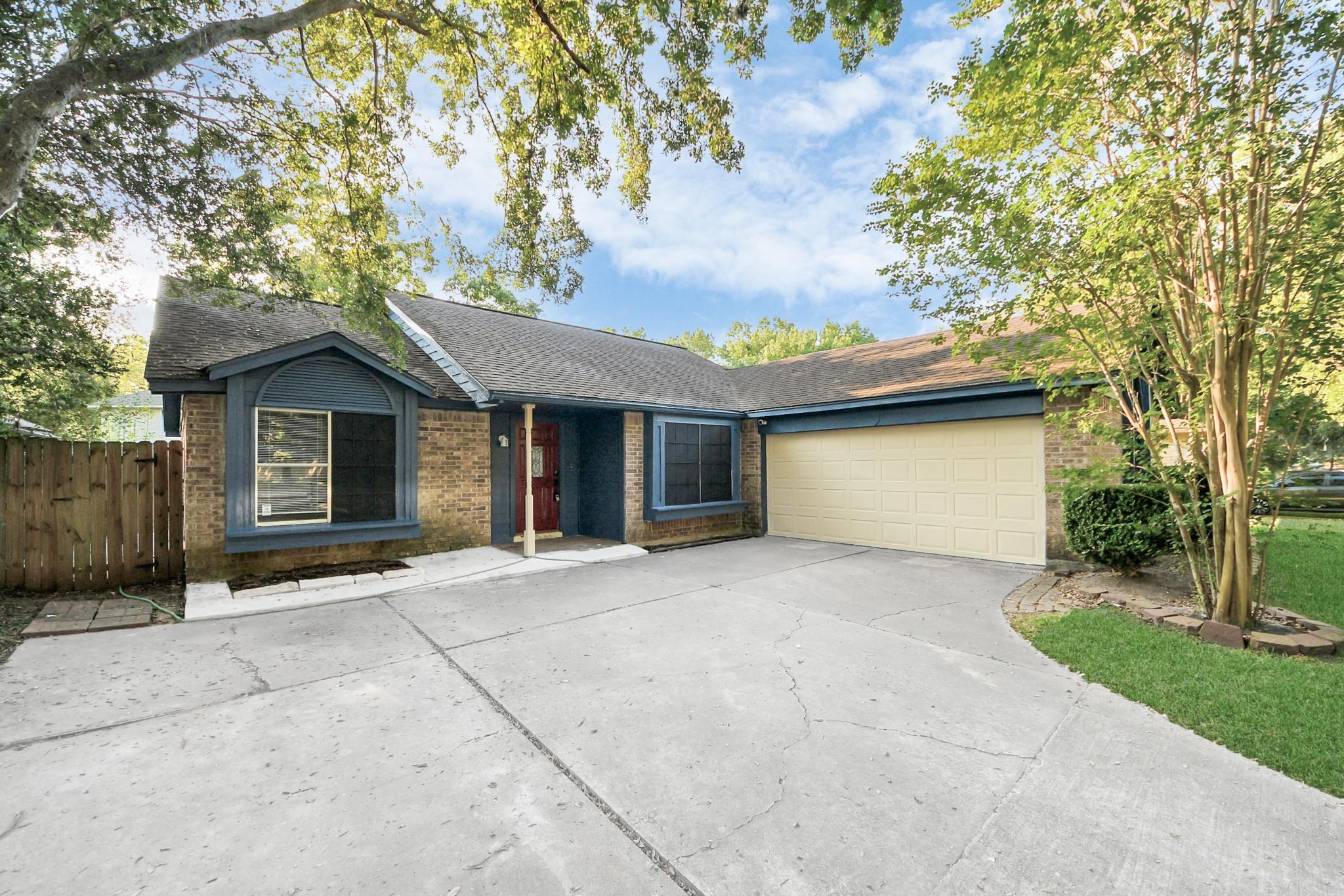 3611 Bee Bayou Lane