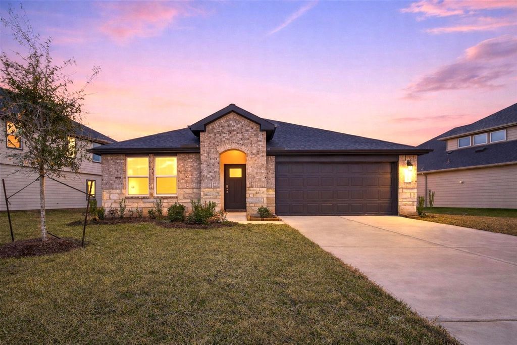 Photo of 3827 Langridge Drive, Fulshear, TX 77441 (MLS # 33044601)