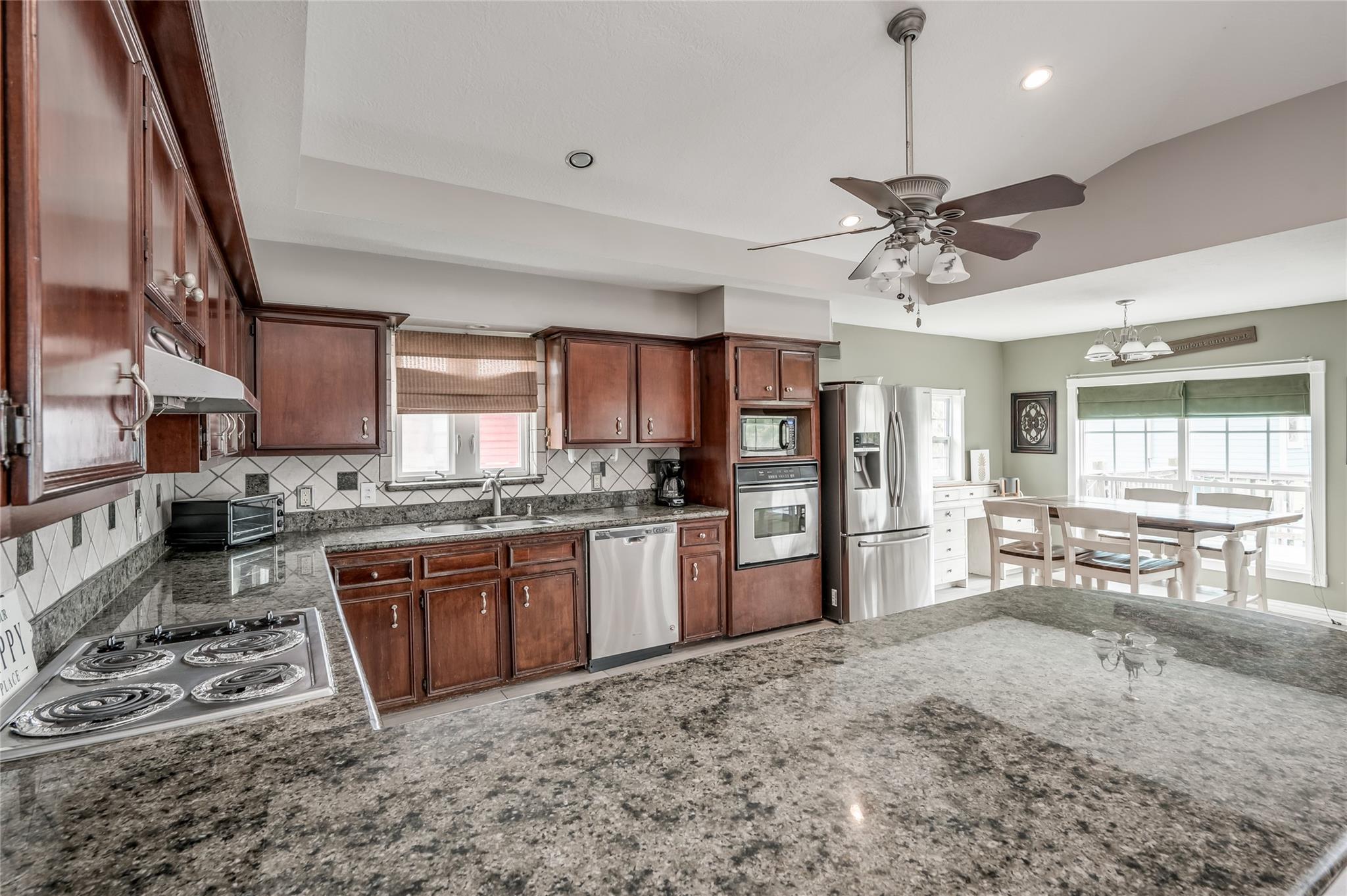 124 Mae Cir N