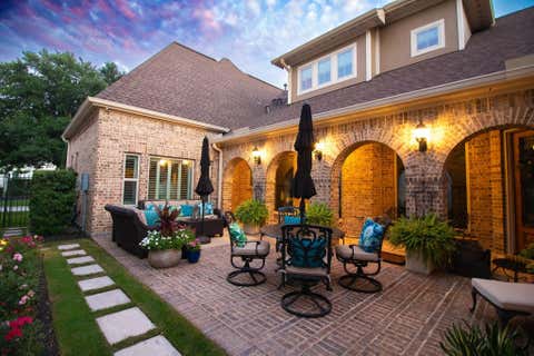 Photo of 51 Woodglade Way, Tomball, TX 77375 (MLS # 98325593)