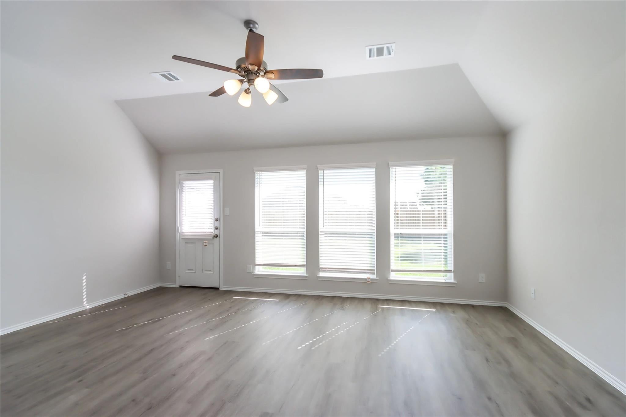 21602 Lexor Drive
