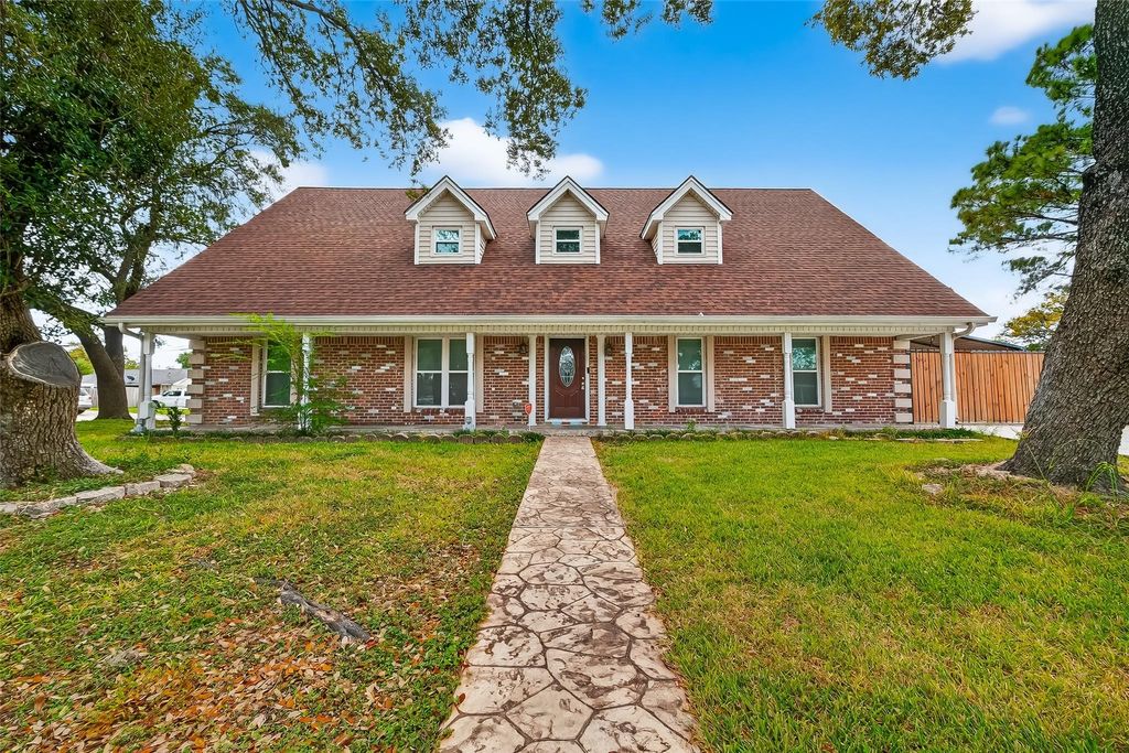Photo of 4901 Burning Tree Drive, Baytown, TX 77521 (MLS # 67696145)