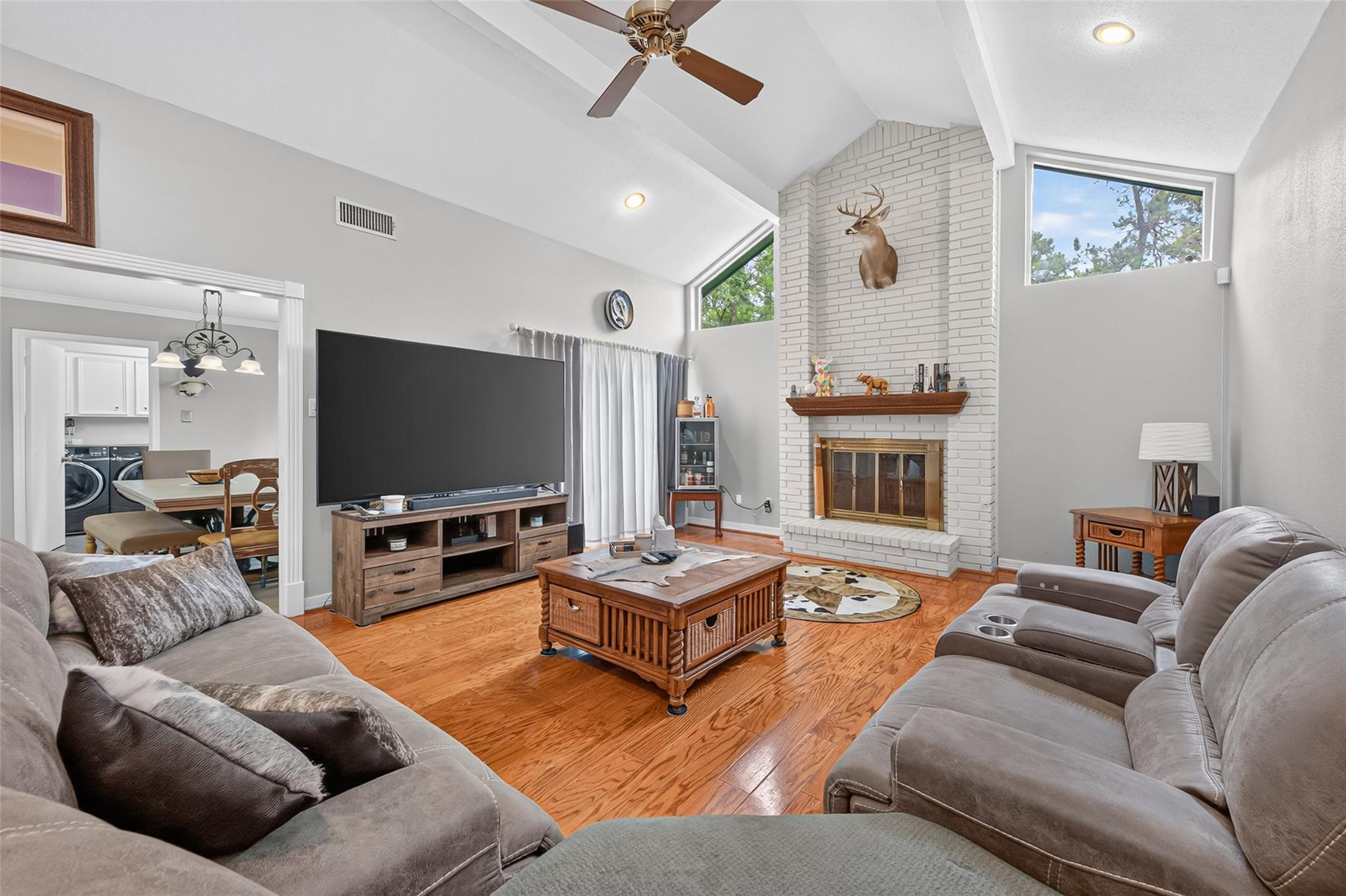 2207 Laurel Hill Drive