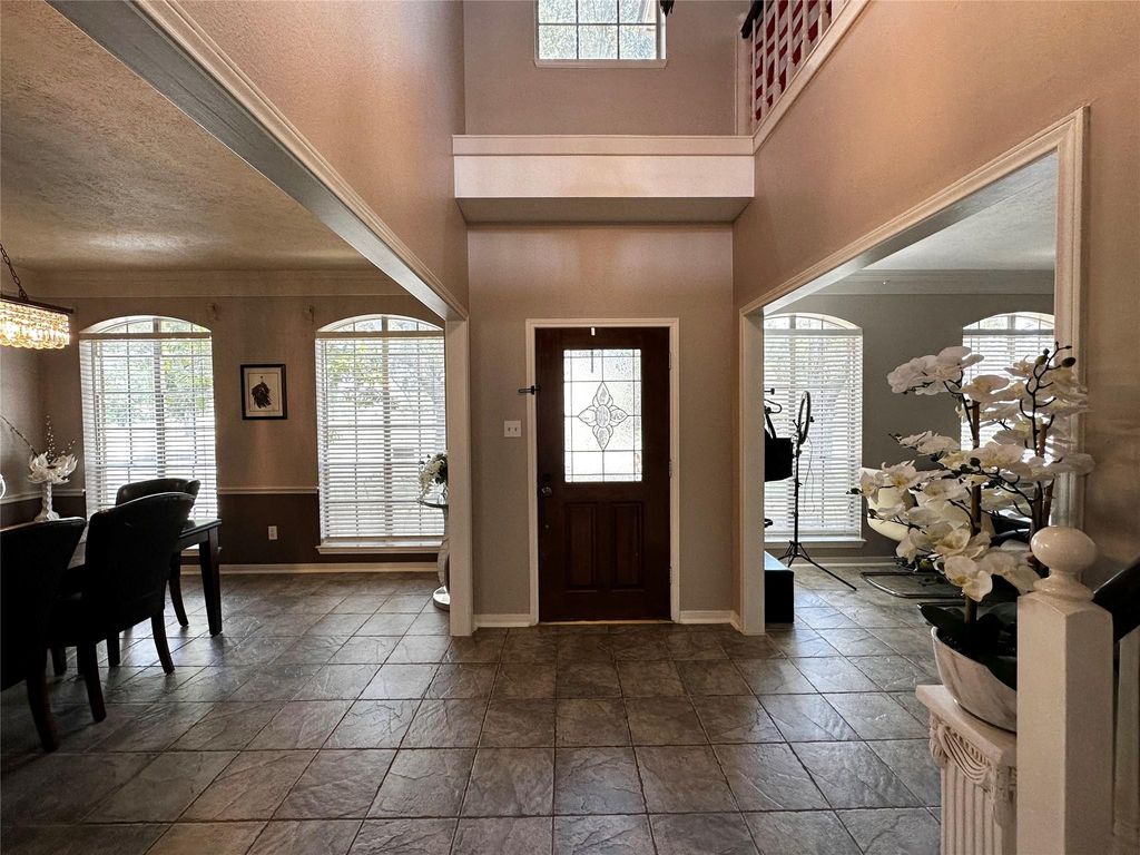 Photo of 4103 Pebble Beach Dr Dr, League City, TX 77573 (MLS # 39221983)