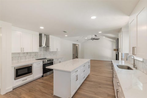 Tiny photo for 33003 E Westwood Square East Drive E, Magnolia, TX 77354 (MLS # 31674492)
