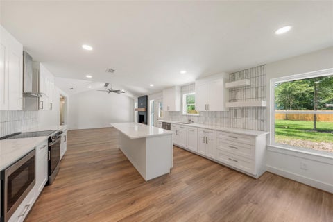 Tiny photo for 33003 E Westwood Square East Drive E, Magnolia, TX 77354 (MLS # 31674492)