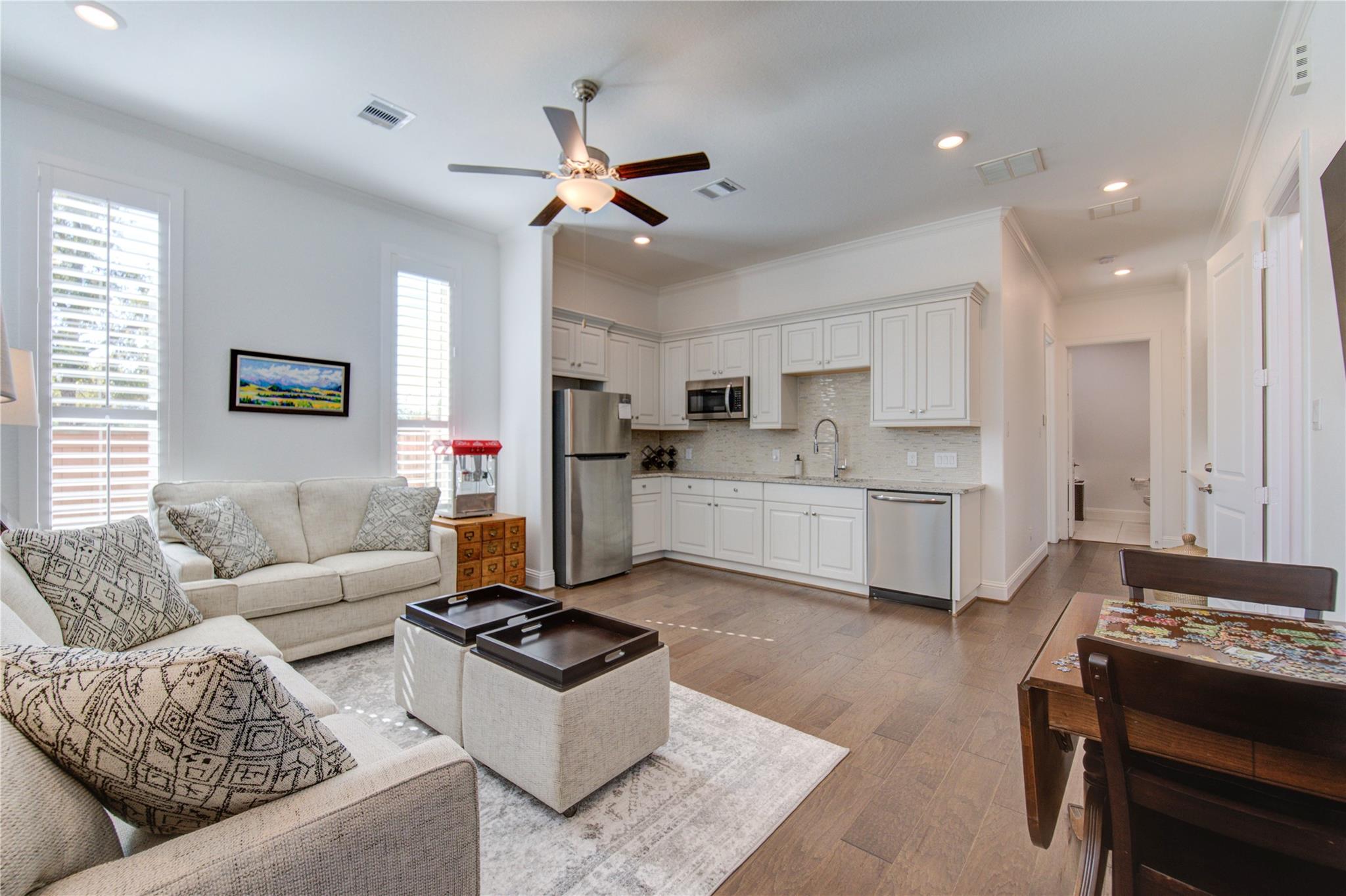 12018 Kingsmuir Lane