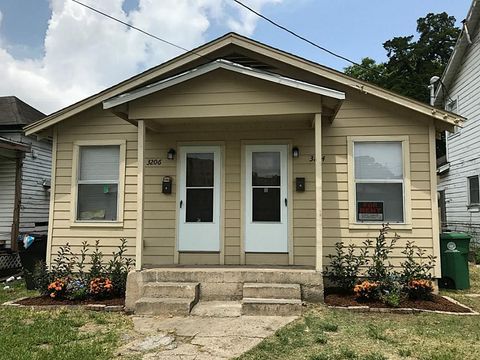 Photo of 3206 Napoleon Street #3206, Houston, TX 77004 (MLS # 59840436)