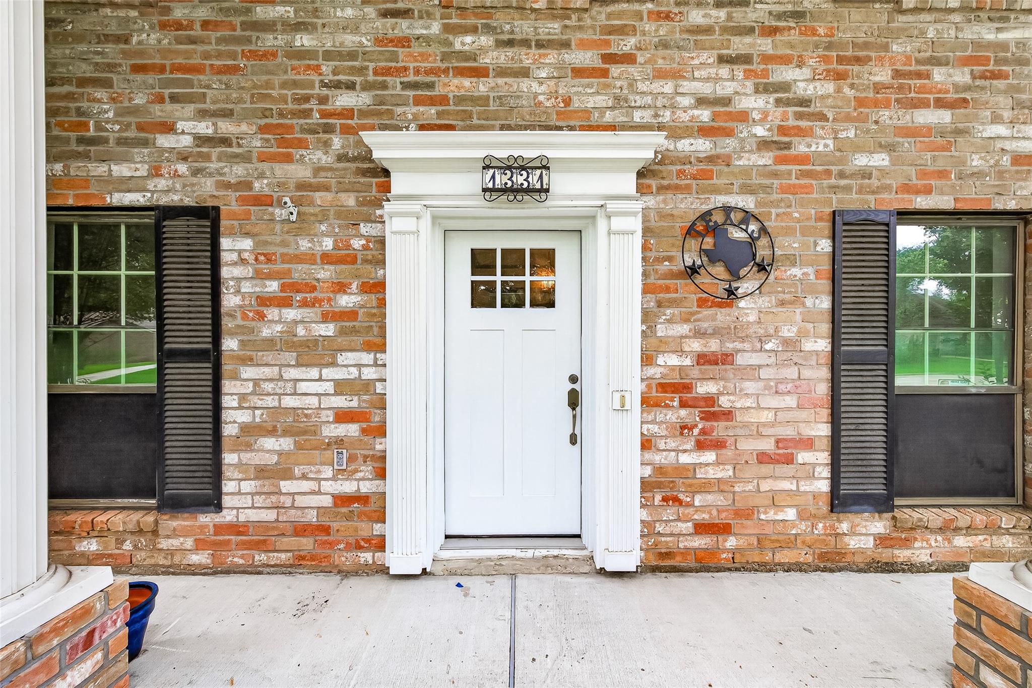 1331 Dominion Drive