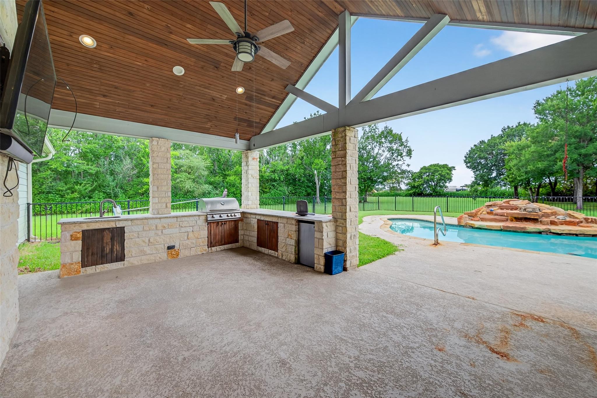 1213 Dyann Drive