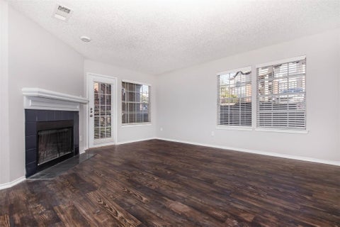 Condo For Rent - 8301 Boat Club Road Rd #715<br/> Fort Worth, TX 76179
