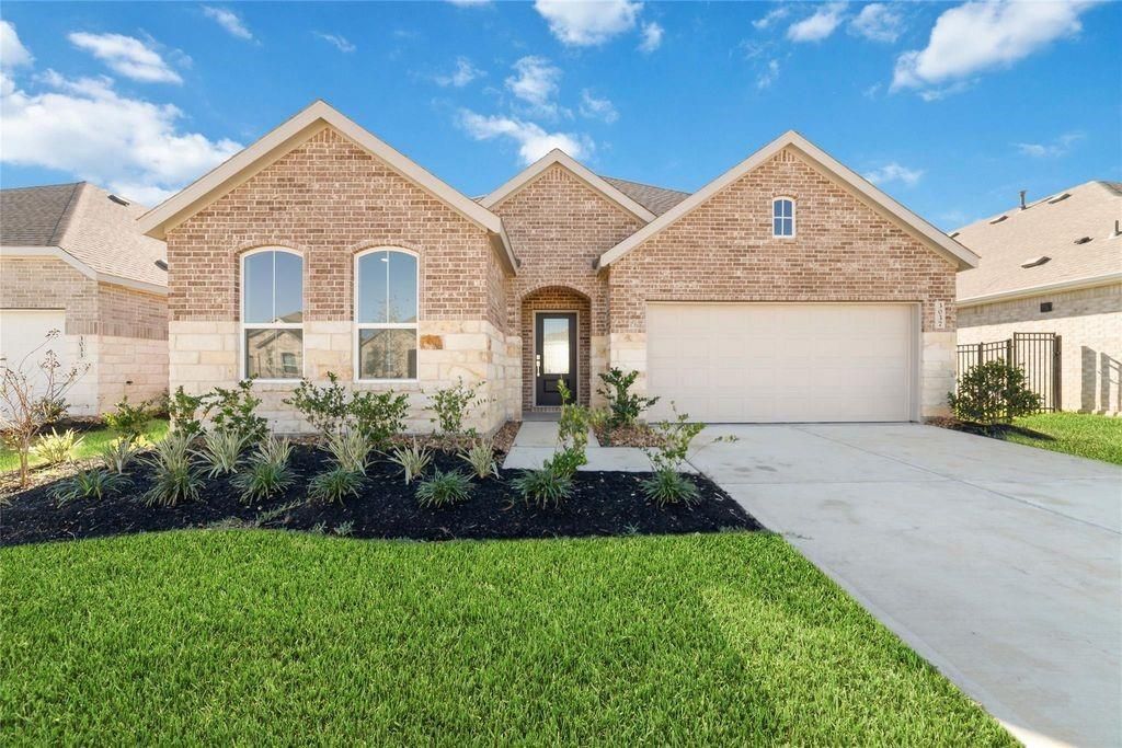Photo of 3037 Avenida Sonoma Dr, Katy, TX 77493 (MLS # 85664156)