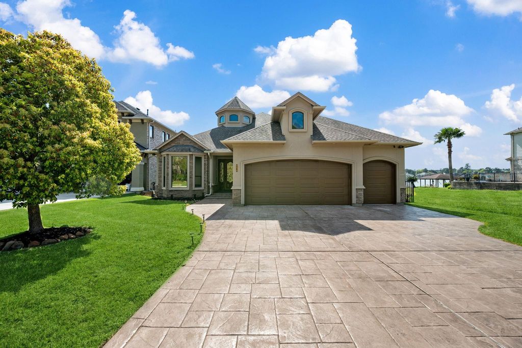 Photo of 8830 Cross Country Drive, Houston, TX 77346 (MLS # 51645994)